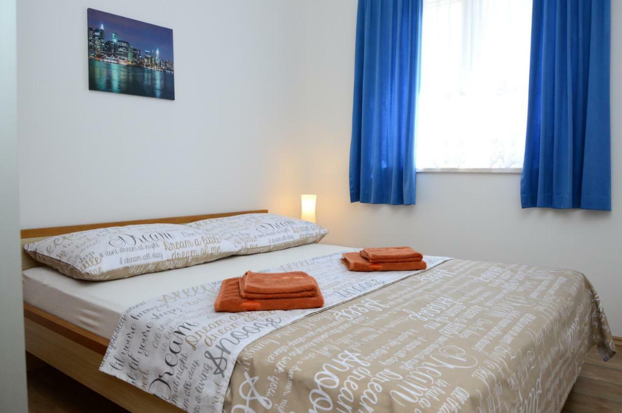 Apartment Olic *